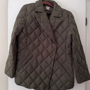 Chicos quilted fall/winter jacket. Chicos size 2 which is a medium